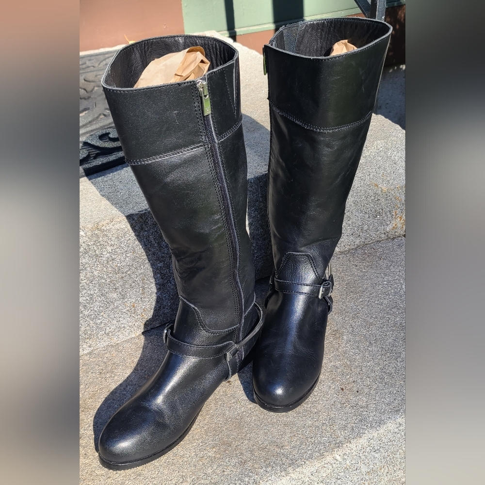 Women's Vero Cuoio Black Leather Boots Size 10